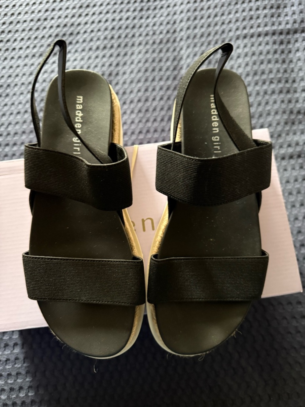 NWT Madden Girl Black Elastic Strap Platform Sandals